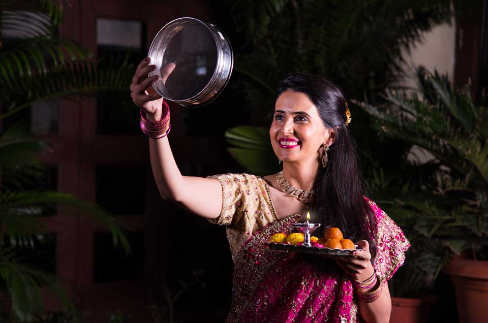 Karwa Chauth Special ? Ayurvedic Fasting Tips & Benefits