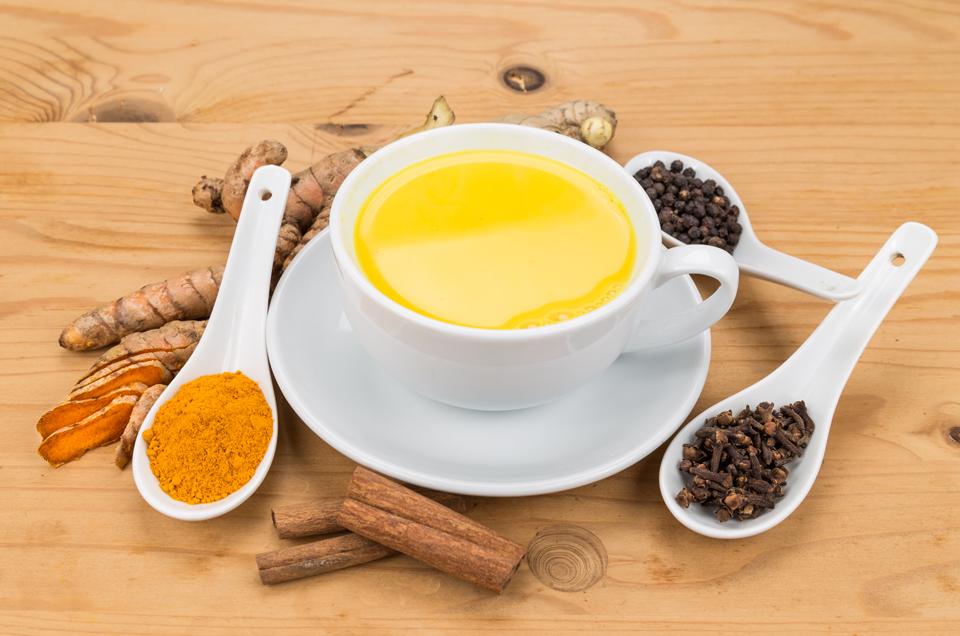 Gulp Down Haldi-wala Doodh For These 9 Amazing Benefits