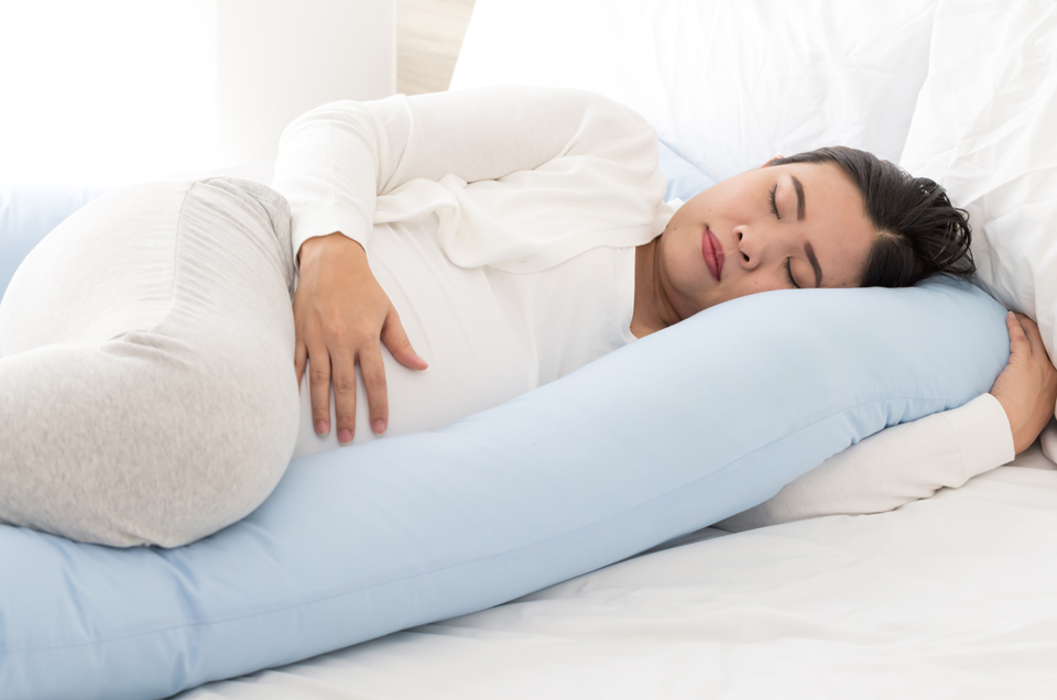 3 Doshic Tips to Sleep Better During Pregnancy