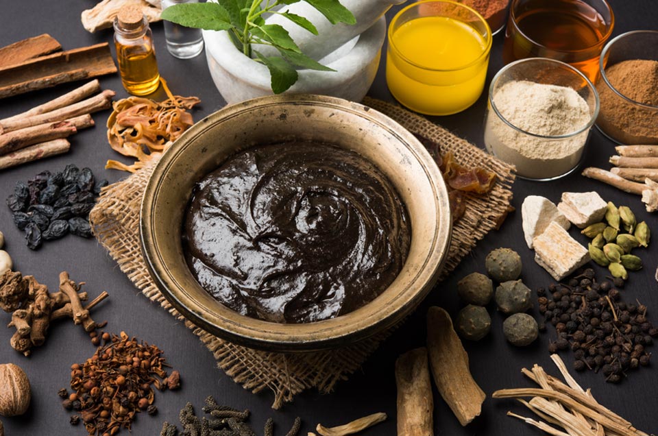 All the benefits of Chyawanprash, without added sugar!