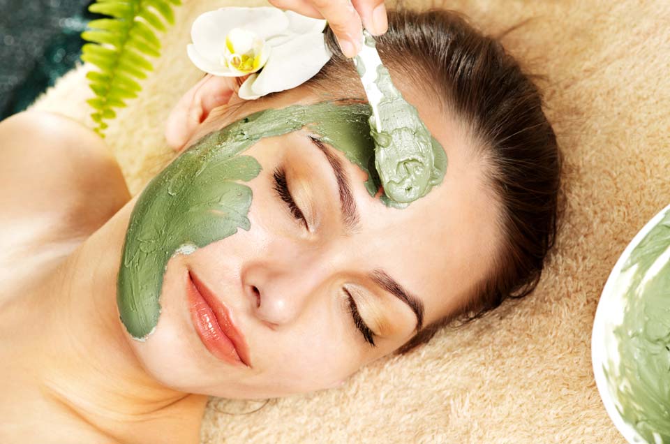 Ayurvedic Face Masks ? Winter Care Tips For Dry Skin